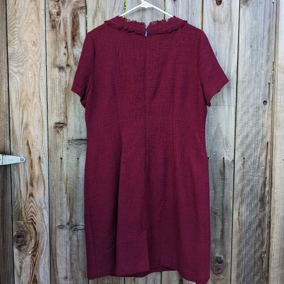 Karl Lagerfeld Burgundy Short Sleeve Dress - Picture 5 of 8
